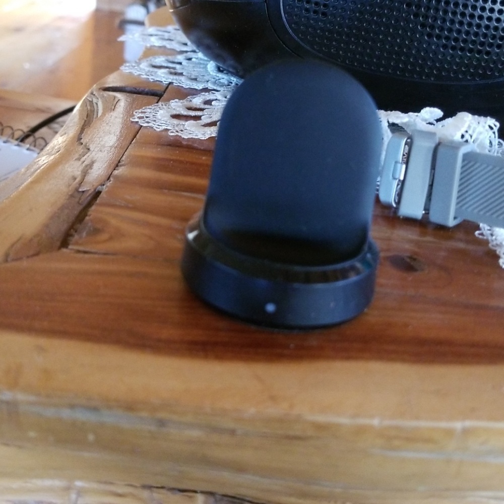 Samsung gear s3 classic - Picture 2 of 4